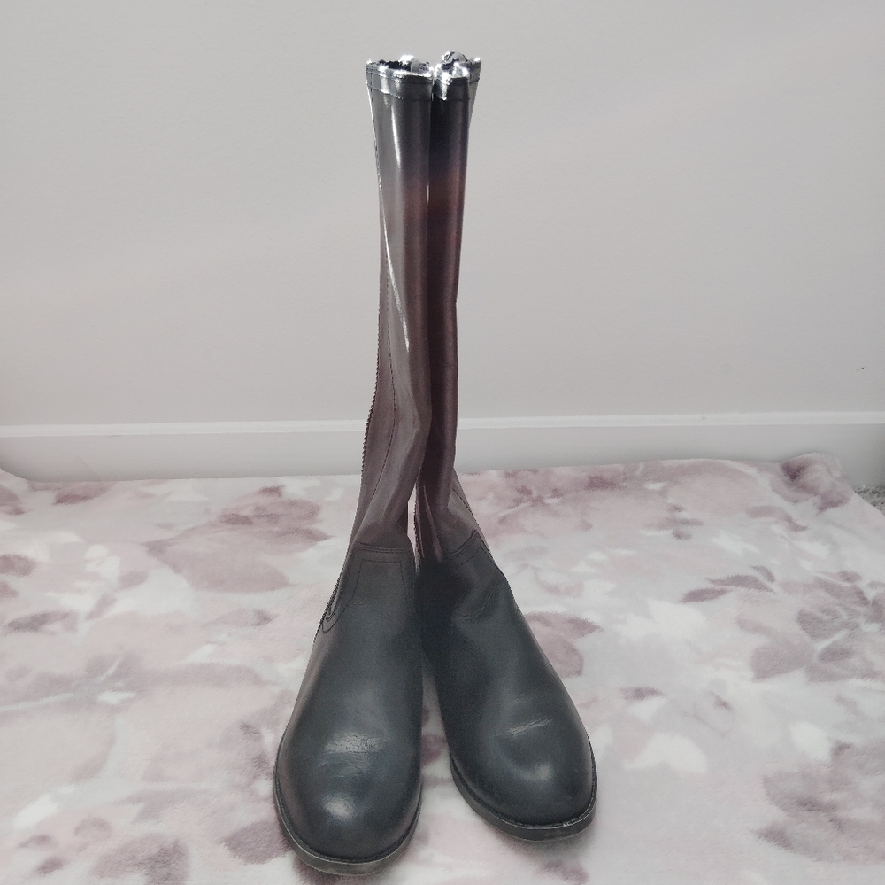 Frye and Co. Women's Black Leather Boots - Picture 3 of 8